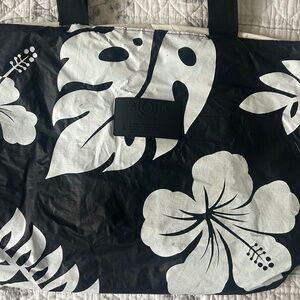 ALOHA Collection - Day Tripper Waipio Tote Bag - RARE